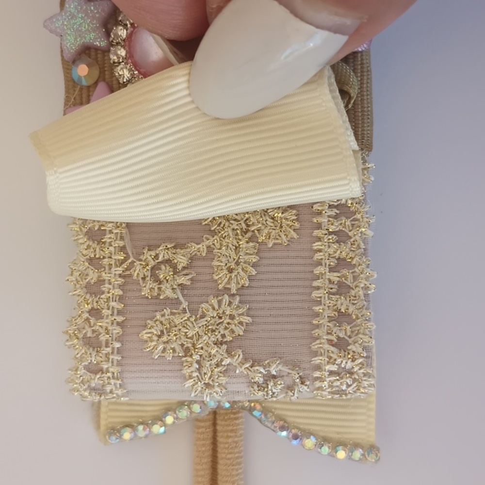 Elegant Cream and Pink Floral Baby Headband ✨🎀 - Picture 5 of 7